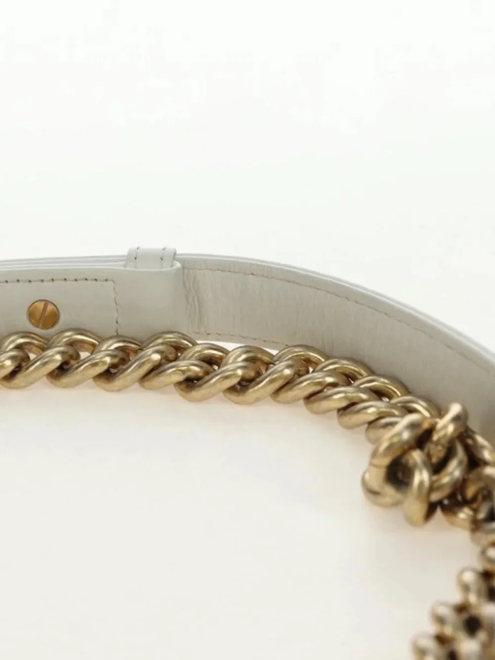 CHANEL Chain Boy Chanel Shoulder Bag Leather White Gold CC Auth ka4428V